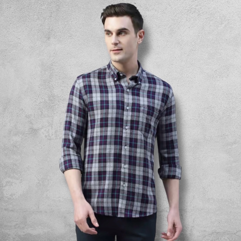 American Eagle Outfitters Plaid Flannel Button Down Shirt Great